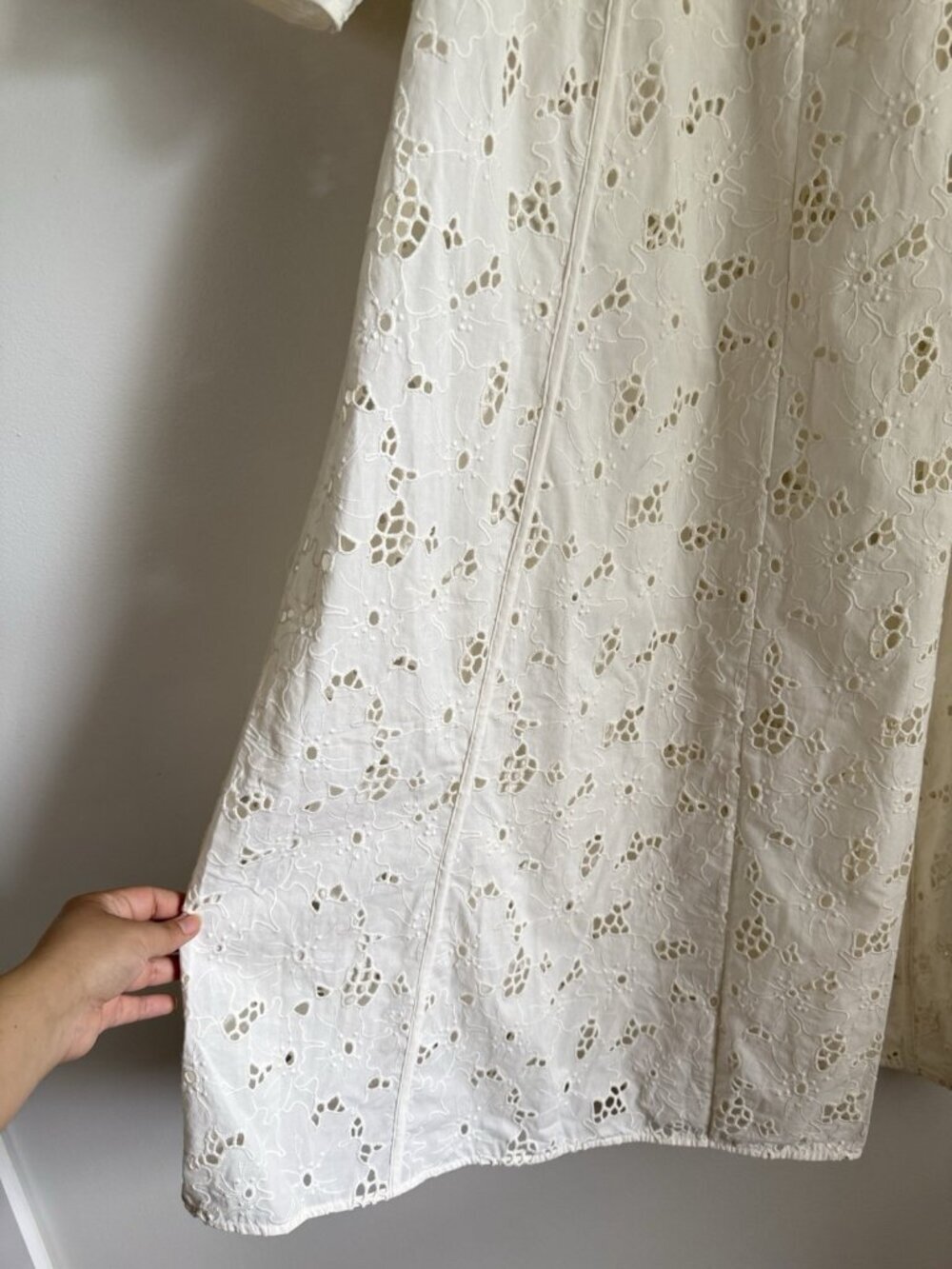 Everlane The Eyelet Midi Dress In Bone Floral Beach Feminine Vacation NWT M - Picture 6 of 12